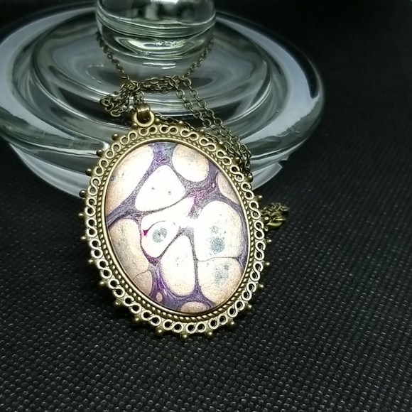 Necklace and earrings set - Picture 3 of 6